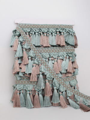 /tmp/v8_Lr0IIr_e39f.photo1702982090