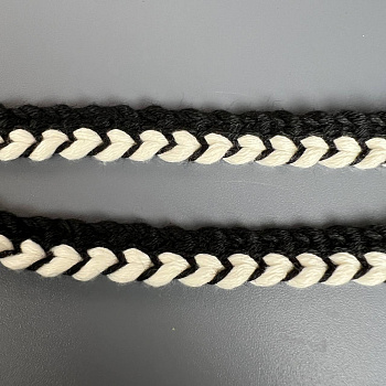 photo_6062086707990957391_y