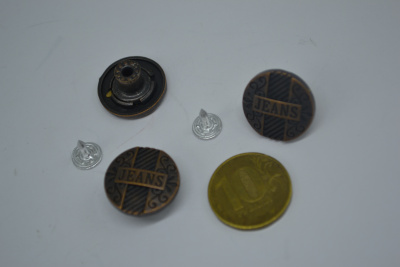 /tmp/v8_Lr0IIr_c857.DSC_0006 /tmp/v8_Lr0IIr_c857.DSC_0006